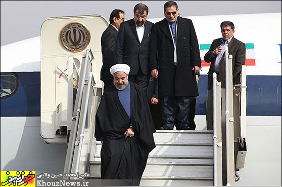 استقبال خوزستانی ها از روحانی در فرودگاه