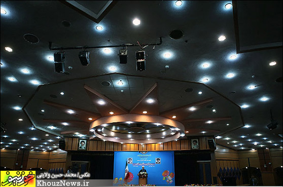 دیدار روحانی با فرهنگیان، دانشگاهیان و نخبگان خوزستان