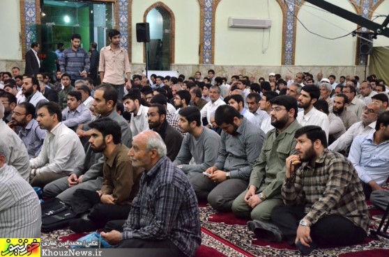 تجمع هیئات مذهبی اهواز در اعتراض به هتک حرمت مقبره حجربن عدی