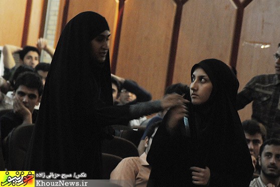 سخنراني سعيدي كيا در دانشگاه علوم پزشكي اهواز