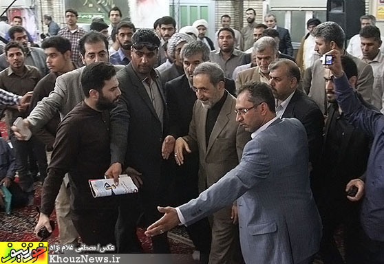 سخنرانی ولایتی در جمع مردم اهواز