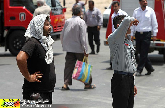 سقوط چرثقیل بر روی منازل مسکونی در اهواز