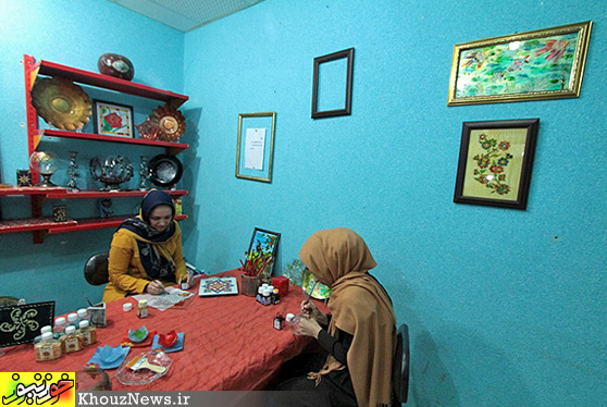 نقاشی روی شیشه