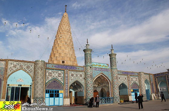 جمع آوری نذورات آستان مقدس حضرت دانیال(ع) در شوش