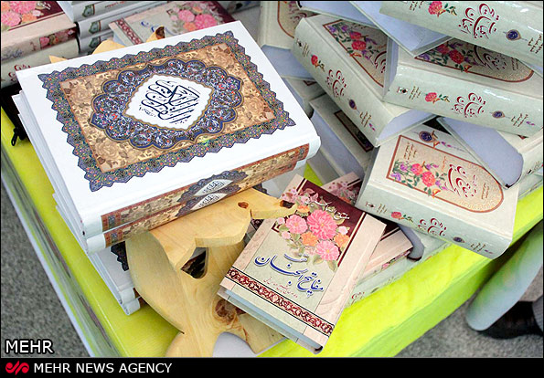 افتتاح نمایشگاه قرآن کریم در اهواز