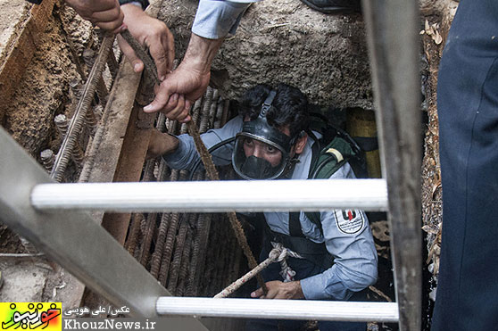 مرگ 2 تن در حادثه عمليات لايروبي فاضلاب در اهواز