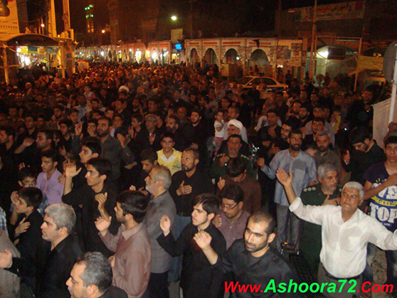حرکت دسته عزا در شب شهادت امام صادق (ع) در بهبهان