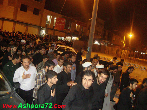 حرکت دسته عزا در شب شهادت امام صادق (ع) در بهبهان