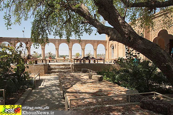 سفره خانه سنتی و موزه مستوفی در شوشتر