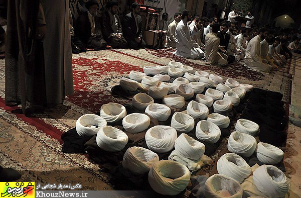 آئین عمامه‌گذاری طلاب حوزه‌های علمیه اهواز