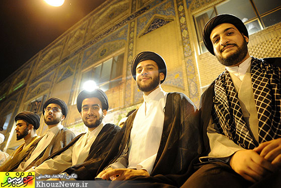 آئین عمامه‌گذاری طلاب حوزه‌های علمیه اهواز