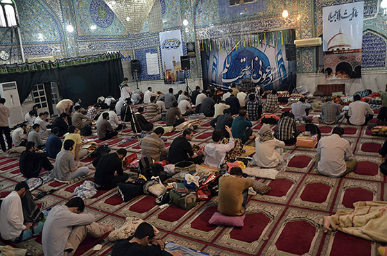 آئین اعتکاف دانشجویی در مسجد ارشاد
