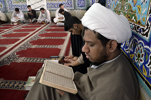 آئین اعتکاف در شهرستان کارون