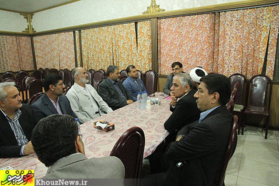 نشست رئیس دانشگاه علوم پزشکی  اهواز با فرماندهان نیروهای مسلح خوزستان