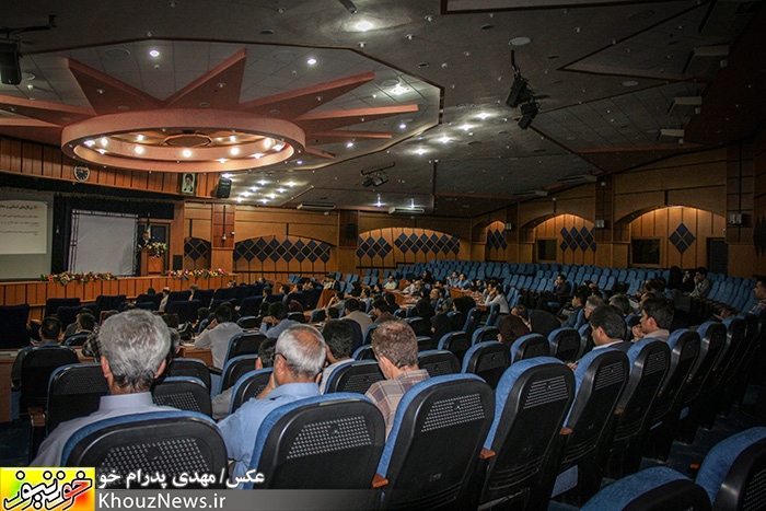 جلسه تشریح فرایند ورود اطلاعات در پورتال استان خوزستان