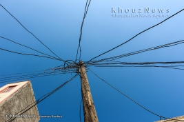 تصاویر / سیم های سرگردان شبکه توزیع برق اهواز