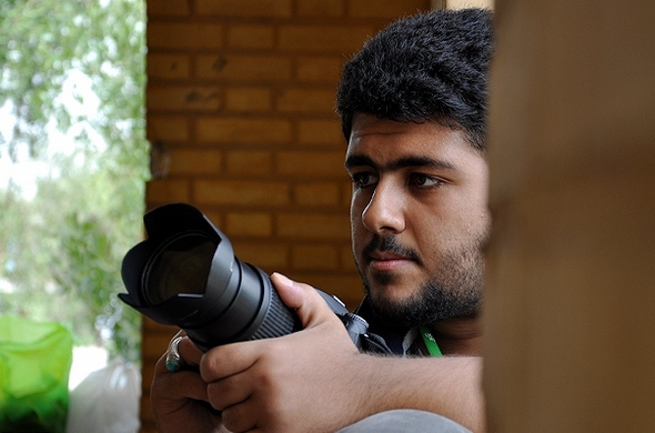 پیکر علی هویسی، عکاس جوان خوزستان در اهواز تشییع و به خاک سپرده شد