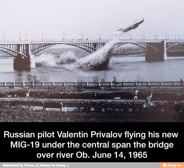 راز واقعی عبور هواپیما از زیر پل اهواز/عکس