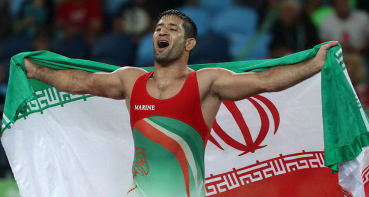 عبدولی وارد خوزستان شد/ استقبال پرشور از مدال‌آور المپیک