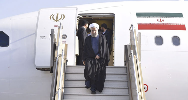 رئیس جمهوری: سفرم به خوزستان برای بررسی مشکلات فعلی این استان است