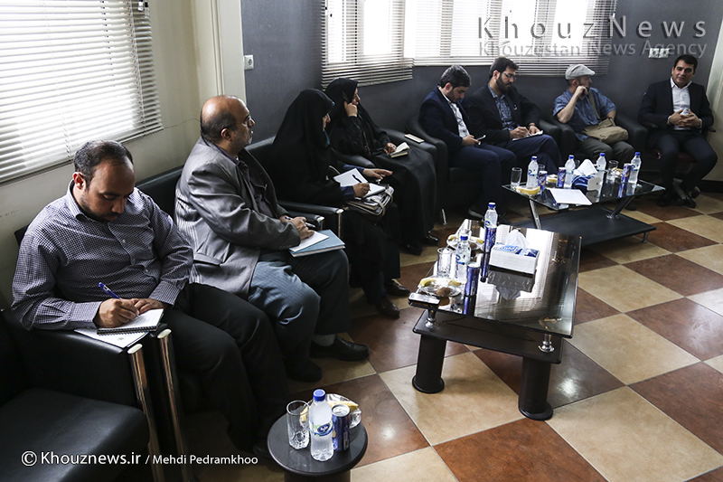 جدیدترین گوشی هوشمند ایرانی جی ال ایکس در اهواز رونمایی شد جدیدترین گوشی هوشمند ایرانی جی ال ایکس در اهواز رونمایی شد
