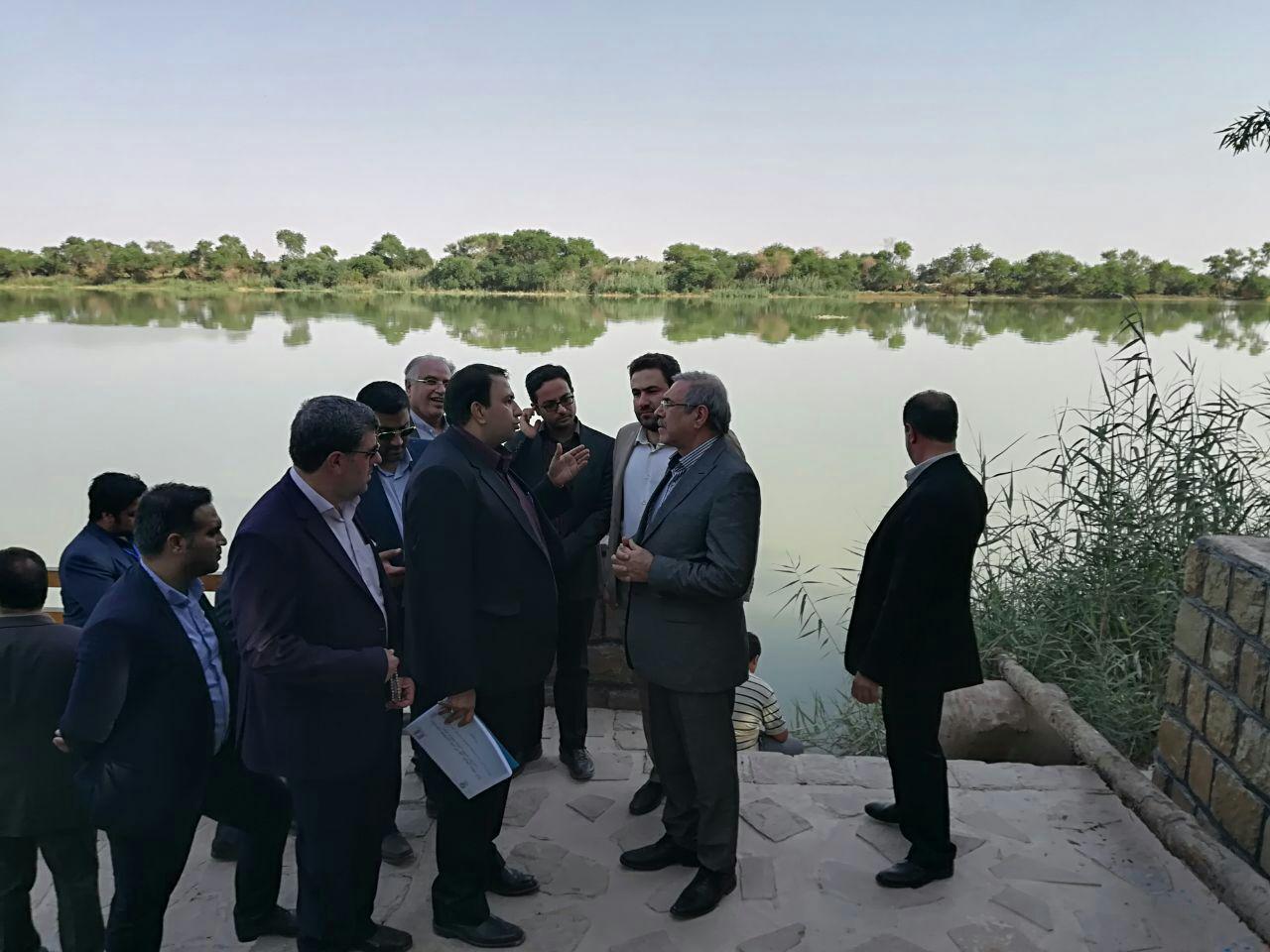 بازدید مشاور رییس‌جمهور از روستای گردشگری بدریه خرمشهر