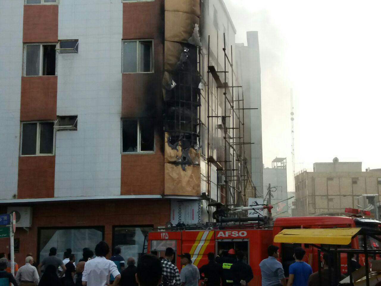 آتش سوزی در هتل آزادی آبادان / عکس