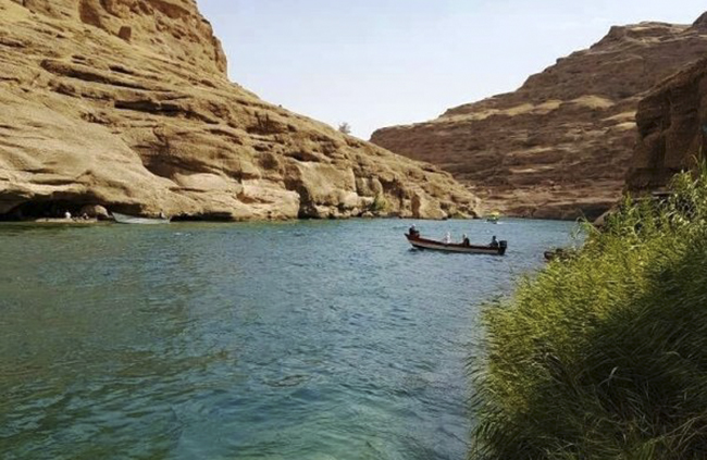 از شکوه همنشینی رود و صخره در «چال کندی» تا فرار از گرما در «کت» از شکوه همنشینی رود و صخره در «چال کندی» تا فرار از گرما در «کت»