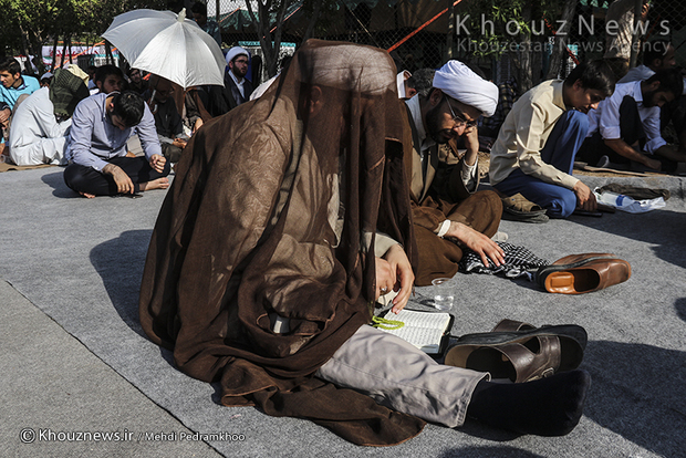 تصاویر / مراسم دعای روز عرفه در اهواز