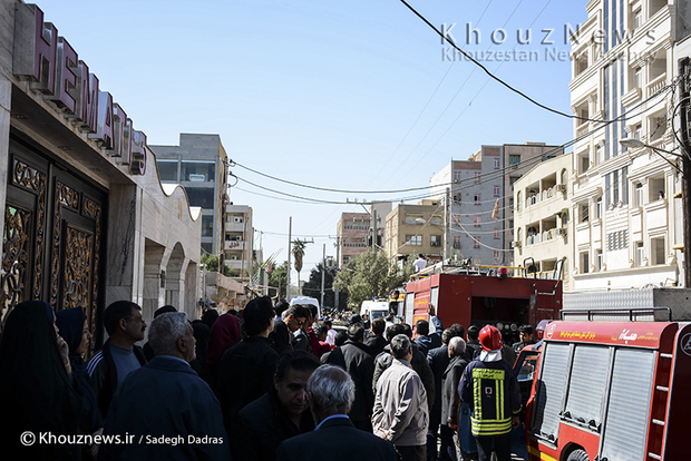 تصاویر / انفجار گاز در ساختمان پنج طبقه در زیتون کارمندی اهواز