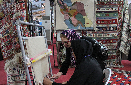 تصاویر/افتتاح نمایشگاه صنایع دستی در اهواز