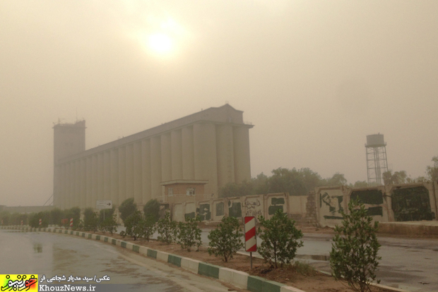 تصاویر/ هجوم ریزگردها به اهواز