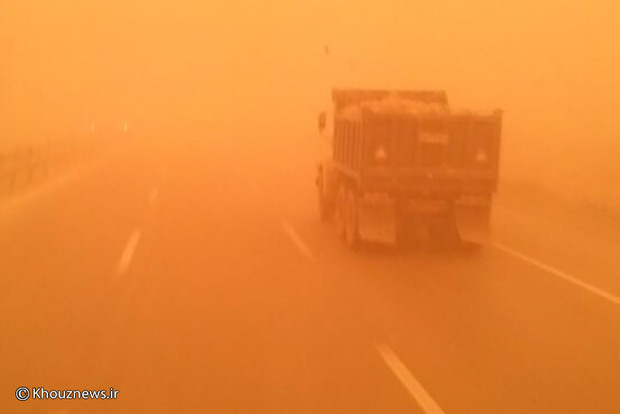 تصاویر/ گرد و غبار این روزهای خوزستان به روایت کاربران
