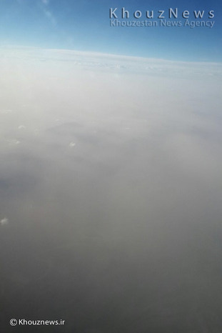 تصویرنگاری یک سفر هوایی؛ از آسمان آبی اصفهان تا سقف غبارآلود خوزستان